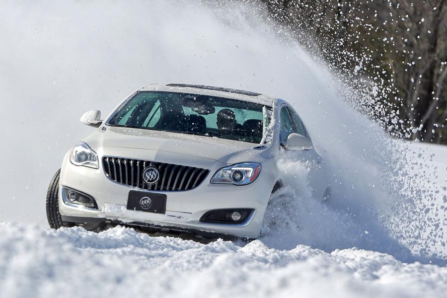  Buick Regal 2014 года  (фото 9 из 10)